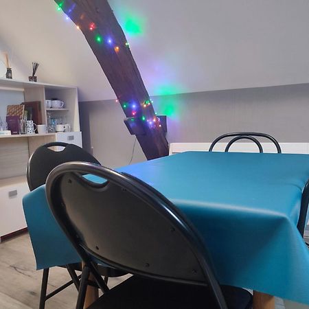 Grand Appartement Chaleureux Mirebeau-sur-Beze Екстериор снимка
